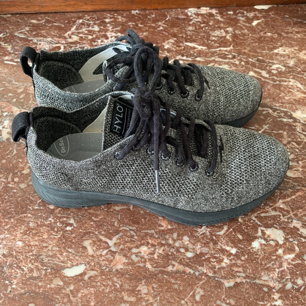 Women's Grey Knit Athletic Sneakers